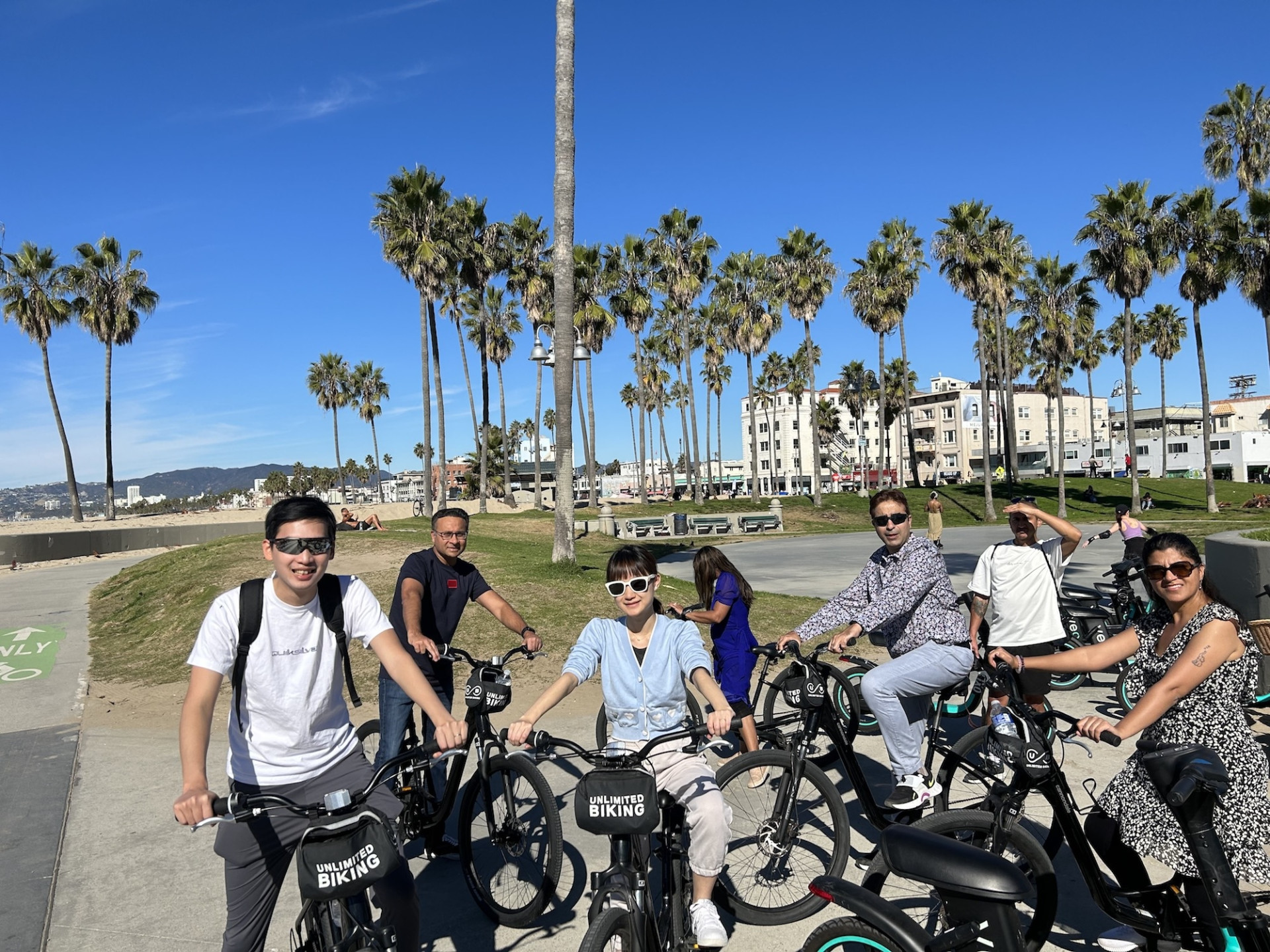 Santa Monica and Venice Beach Cycling Tour - Photo 1 of 9